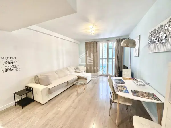 Nice 06000 – Location Appartement 3&nbsp;pièces 2&nbsp;chambres