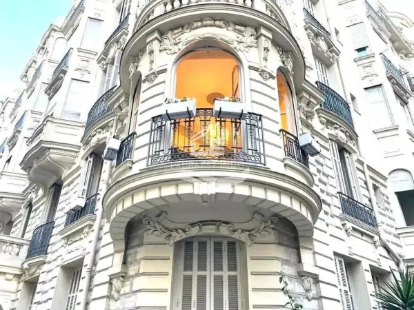 Nice 06000 – Vente Appartement 3&nbsp;pièces 2&nbsp;chambres