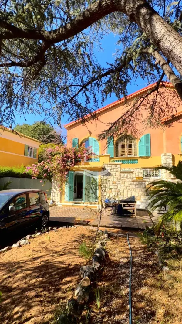 Nice 06000 – Location Maison/Villa 4&nbsp;pièces 3&nbsp;chambres