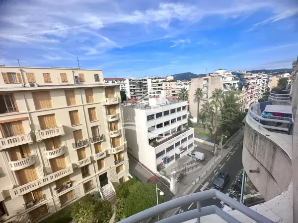 Nice 06000 – Vente Appartement 2&nbsp;pièces 1&nbsp;chambre
