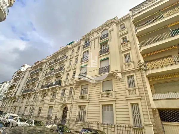Nice 06000 – Location Appartement 2&nbsp;pièces 1&nbsp;chambre