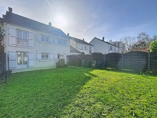 Élancourt 78990 – Vente Maison/Villa 7&nbsp;pièces 4&nbsp;chambres