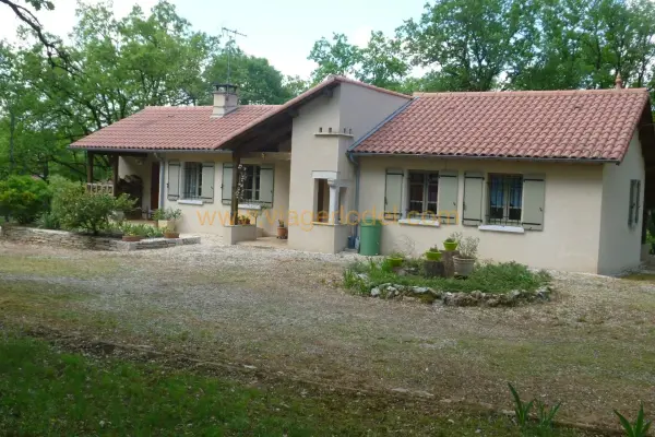 Limogne-en-Quercy 46260 – Viager Maison/Villa 4&nbsp;pièces 3&nbsp;chambres