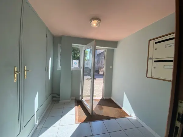 Le Thor 84250 – Vente appartement 3&nbsp;pièces 2&nbsp;chambres