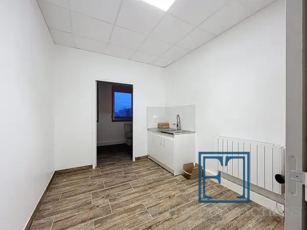 Montigny-le-Bretonneux 78180 – Location Bureaux 7&nbsp;pièces