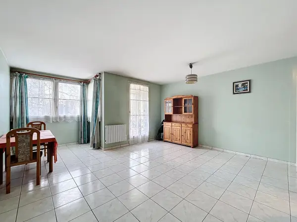 Montigny-le-Bretonneux 78180 – Vente Appartement 3&nbsp;pièces 2&nbsp;chambres