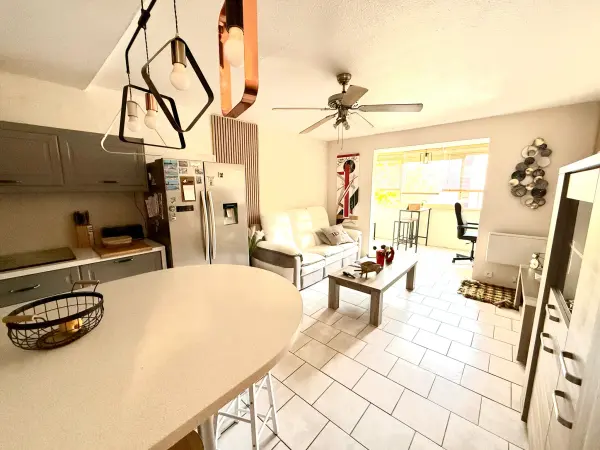 Fréjus 83600 – Vente appartement 3&nbsp;pièces 2&nbsp;chambres