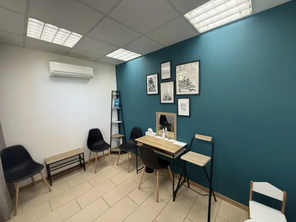 Fréjus 83600 – Vente local