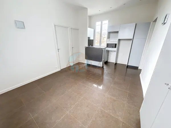 Cannes 06400 – Vente appartement 3&nbsp;pièces 1&nbsp;chambre