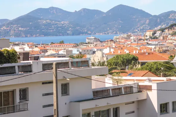 Cannes 06400 – Vente appartement 3&nbsp;pièces 2&nbsp;chambres