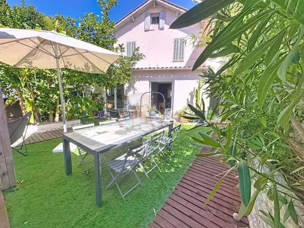 Cannes 06150 – Vente maison/villa 6&nbsp;pièces 4&nbsp;chambres