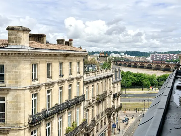 Bordeaux 33000 – Vente appartement 3&nbsp;pièces 2&nbsp;chambres