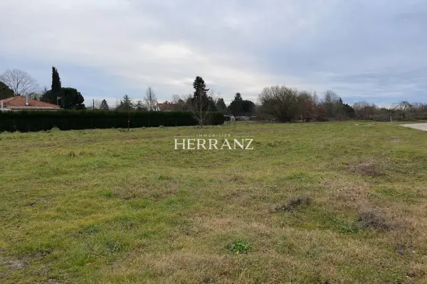 Lamothe-Montravel 24230 – Vente terrain
