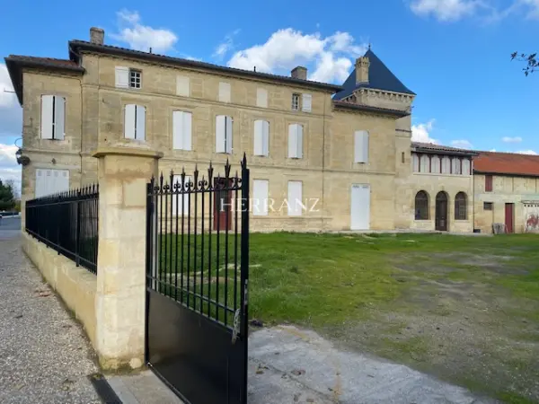 Sainte-Terre 33350 – Vente de prestige maison/villa 12&nbsp;pièces 11&nbsp;chambres