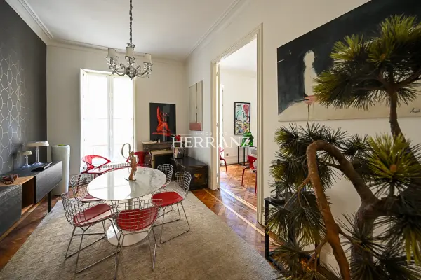 Bordeaux 33000 – Vente de prestige appartement 4&nbsp;pièces 3&nbsp;chambres