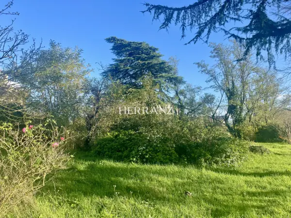 Montussan 33450 – Vente terrain 1&nbsp;pièce