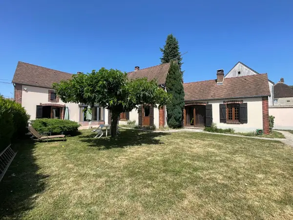 CHAILLEY 89770 – Vente de prestige maison/villa 9&nbsp;pièces 3&nbsp;chambres