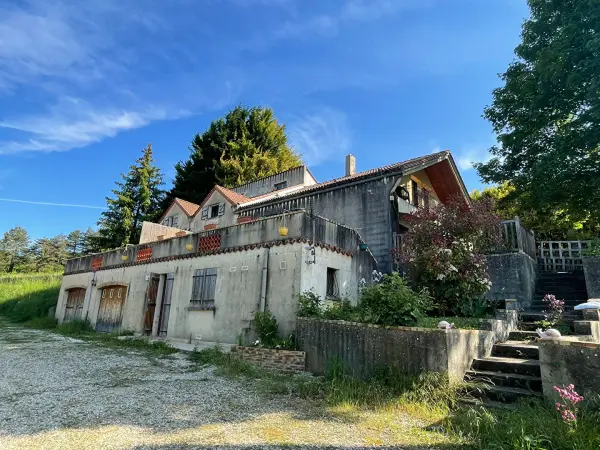 CHAMPLOST 89210 – Vente immeuble 7&nbsp;pièces