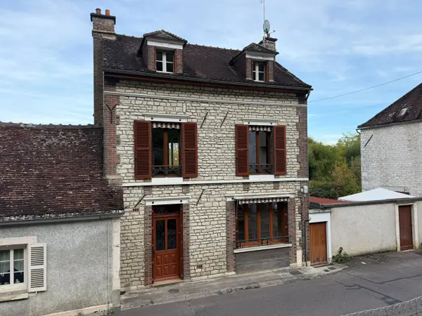 TONNERRE 89700 – Vente maison/villa 6&nbsp;pièces 4&nbsp;chambres