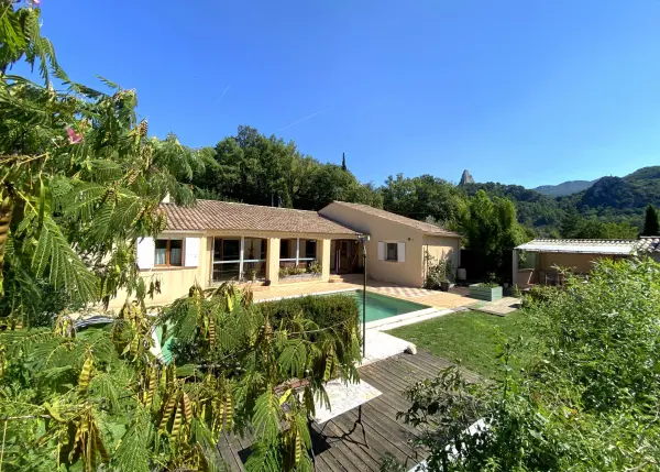 Buis-les-Baronnies 26170 – Vente maison/villa 6&nbsp;pièces 4&nbsp;chambres