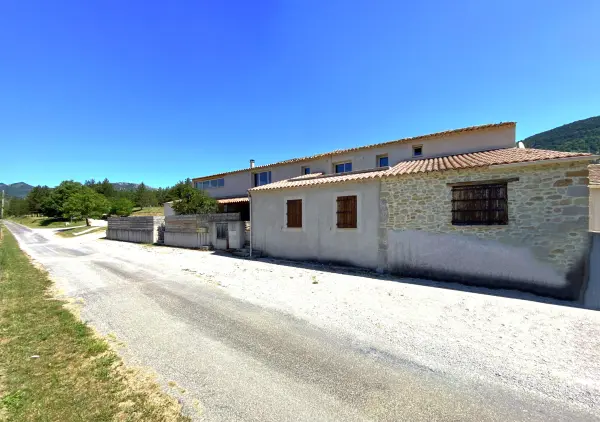Buis-les-Baronnies 26170 – Vente maison/villa 12&nbsp;pièces 4&nbsp;chambres