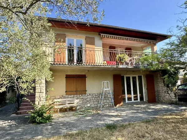 Nyons 26110 – Vente maison/villa 6&nbsp;pièces 2&nbsp;chambres