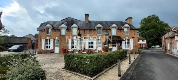 YVOY LE MARRON 41600 – Vente local 15&nbsp;chambres