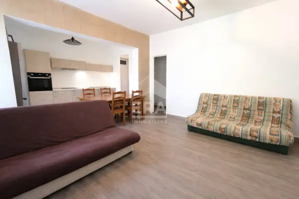 VIDAUBAN 83550 – Vente appartement 4&nbsp;pièces 3&nbsp;chambres