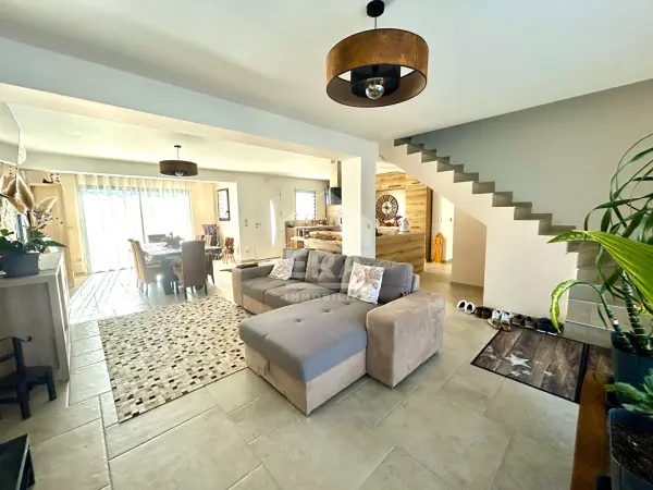 VIDAUBAN 83550 – Vente maison/villa 7&nbsp;pièces 6&nbsp;chambres