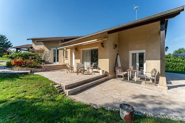 Francheville 69340 – Vente maison/villa 5&nbsp;pièces 3&nbsp;chambres