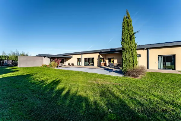 Savigneux 01480 – Vente de prestige maison/villa 6&nbsp;pièces 4&nbsp;chambres