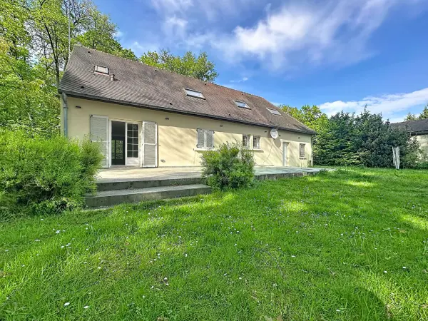 LAMORLAYE 60260 – Location maison/villa 8&nbsp;pièces 6&nbsp;chambres