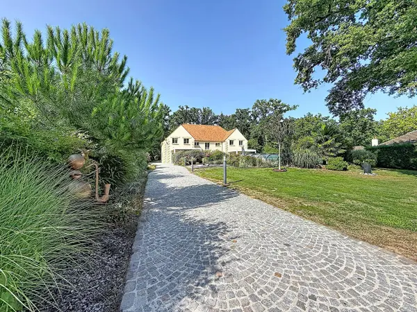 LAMORLAYE 60260 – Vente de prestige maison/villa 10&nbsp;pièces 5&nbsp;chambres