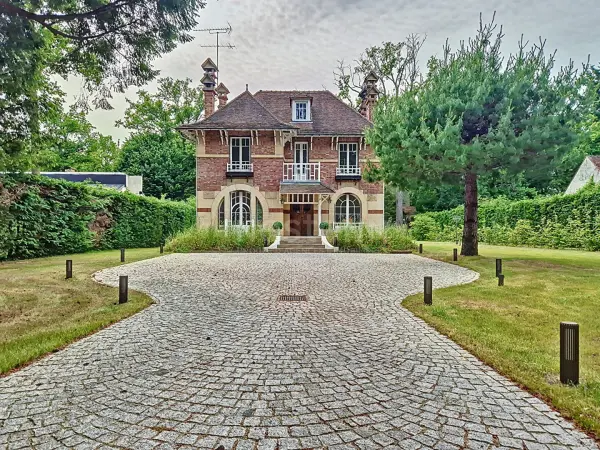 LAMORLAYE 60260 – Vente de prestige maison/villa 12&nbsp;pièces 8&nbsp;chambres