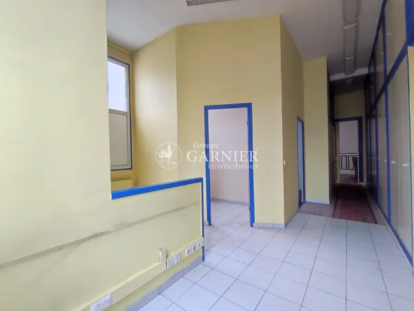 Évreux 27000 – Vente bureaux 7&nbsp;pièces