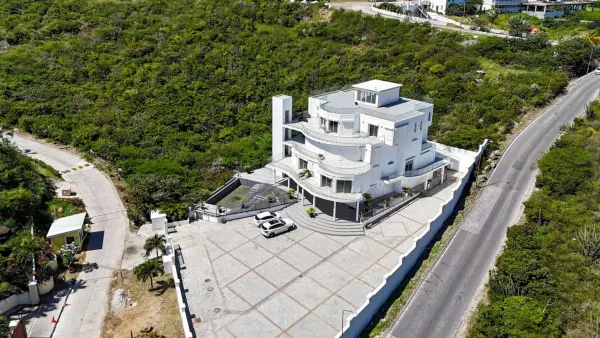 Saint-Martin 97150 – Vente immeuble