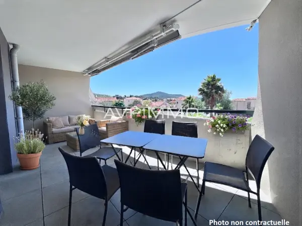 Saint-Cyr-sur-Mer 83270 – Vente appartement 3&nbsp;pièces 2&nbsp;chambres
