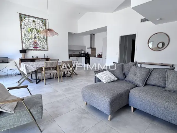Saint-Cyr-sur-Mer 83270 – Vente appartement 3&nbsp;pièces 2&nbsp;chambres