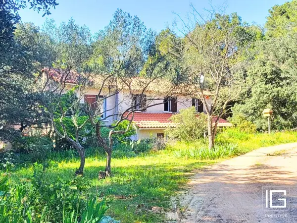 Entrecasteaux 83570 – Vente maison/villa 4&nbsp;pièces 3&nbsp;chambres