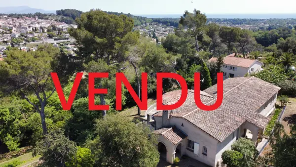 Biot 06410 – Vente maison/villa 7&nbsp;pièces 5&nbsp;chambres