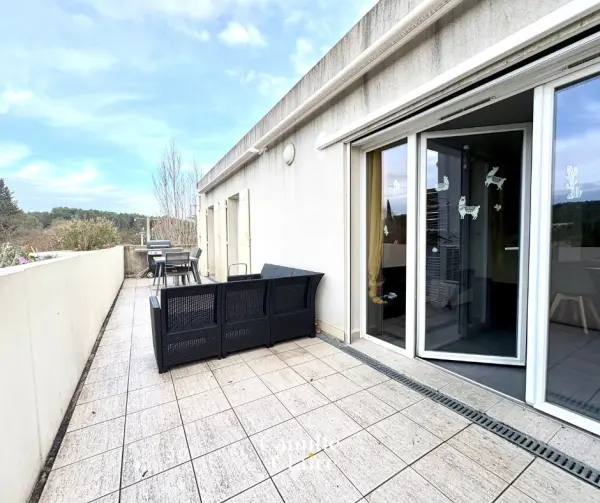 Fuveau 13710 – Vente appartement 3&nbsp;pièces 2&nbsp;chambres