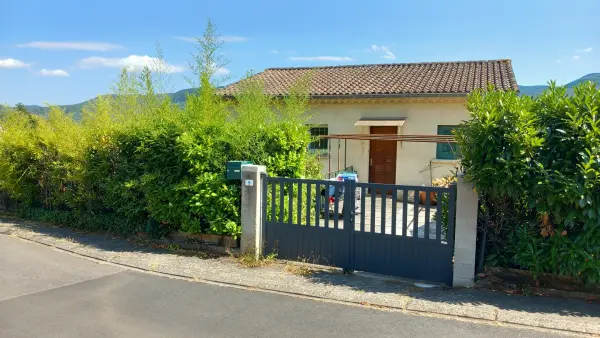 Lamalou-les-Bains 34240 – Vente immeuble 6&nbsp;chambres