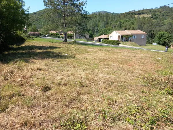 Le Poujol-sur-Orb 34600 – Vente terrain