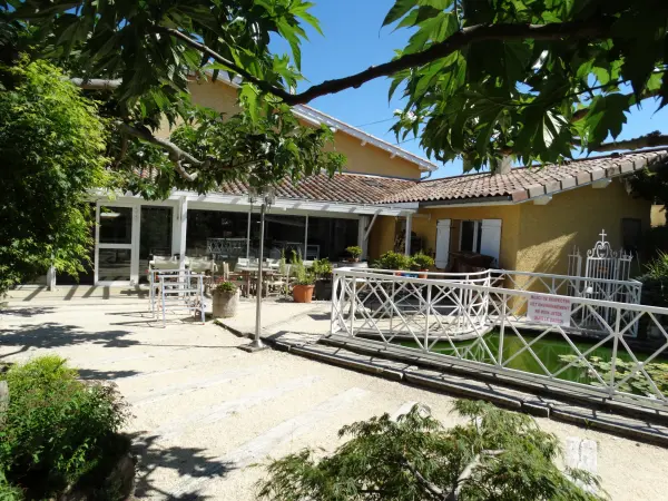 Longes 69420 – Vente local