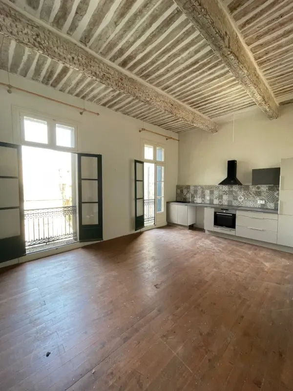 Pézenas 34120 – Vente immeuble 8&nbsp;chambres