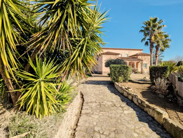 Espondeilhan 34290 – Vente maison/villa 8&nbsp;pièces 5&nbsp;chambres