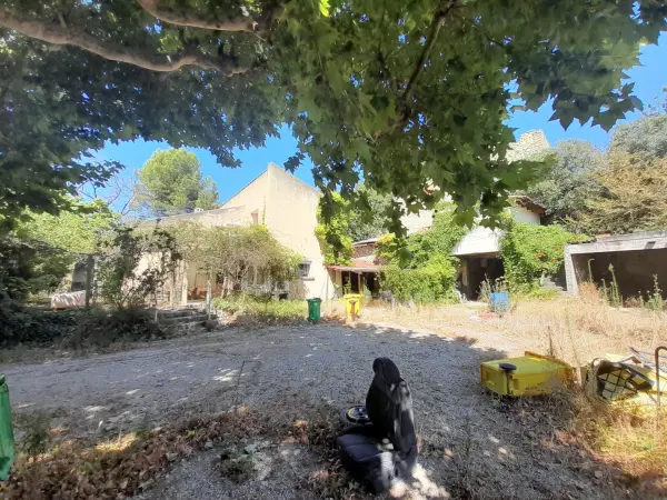 Caumont-sur-Durance 84510 – Vente maison/villa 15&nbsp;pièces 10&nbsp;chambres