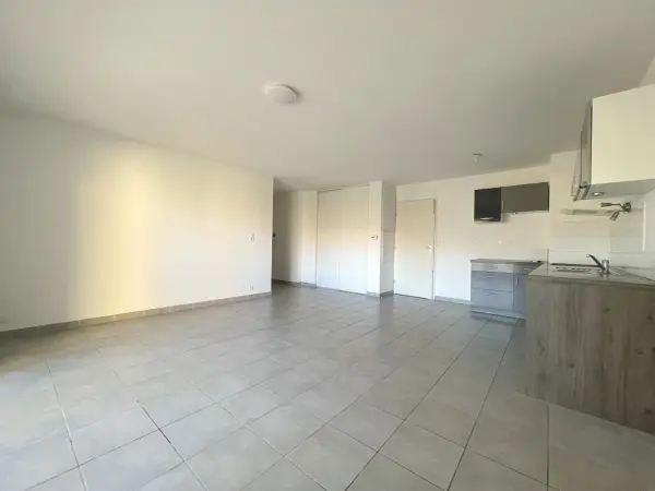 Cogolin 83310 – Vente appartement 3&nbsp;pièces 2&nbsp;chambres