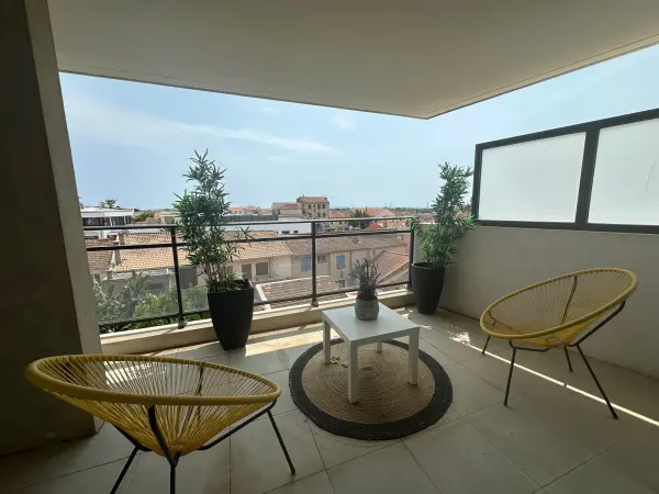 La Londe-les-Maures 83250 – Vente de prestige appartement 3&nbsp;pièces 2&nbsp;chambres