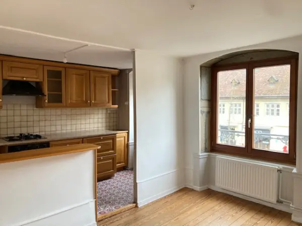 Montbéliard 25200 – Location appartement 5&nbsp;pièces 3&nbsp;chambres